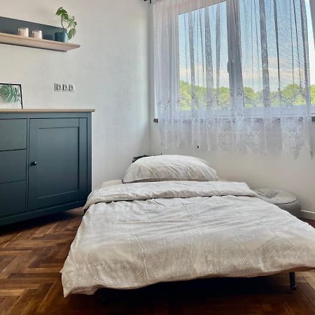 Monstera I Apartment Kolin Ngoại thất bức ảnh