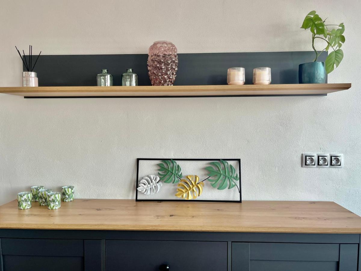 Monstera I Apartment Kolin Ngoại thất bức ảnh