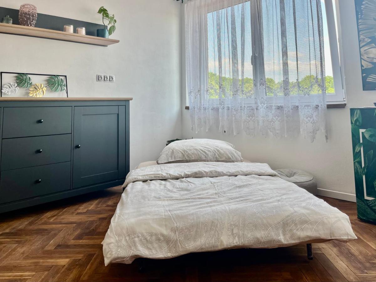 Monstera I Apartment Kolin Ngoại thất bức ảnh
